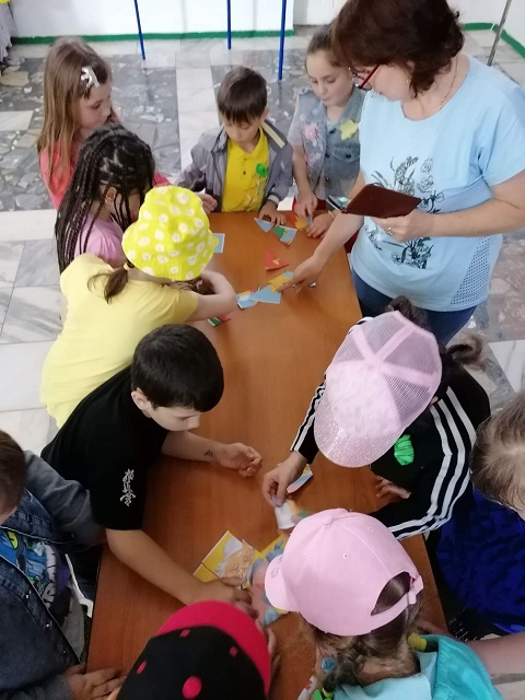 den zashiti detei 8